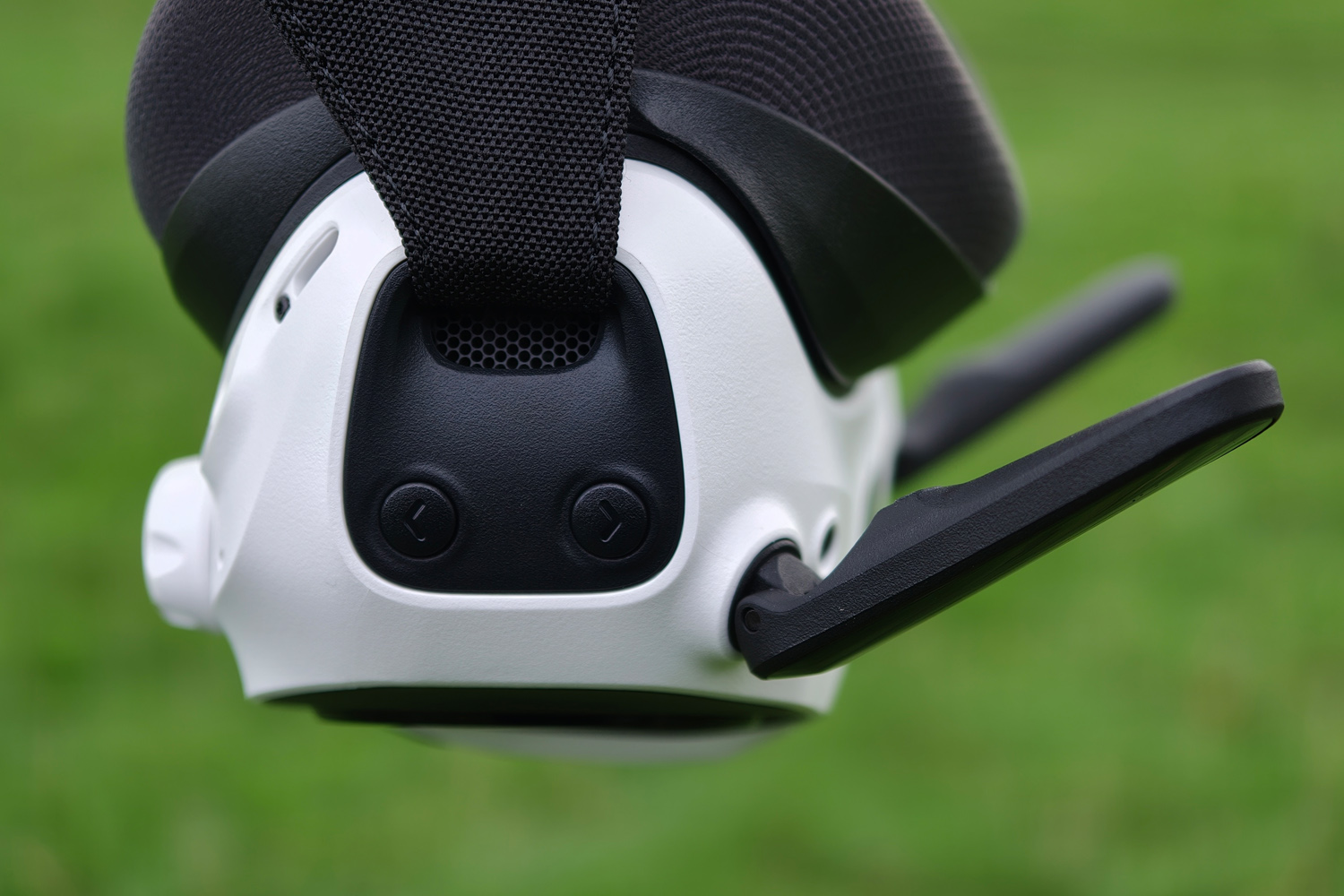Antigravity A1 review goggles side button