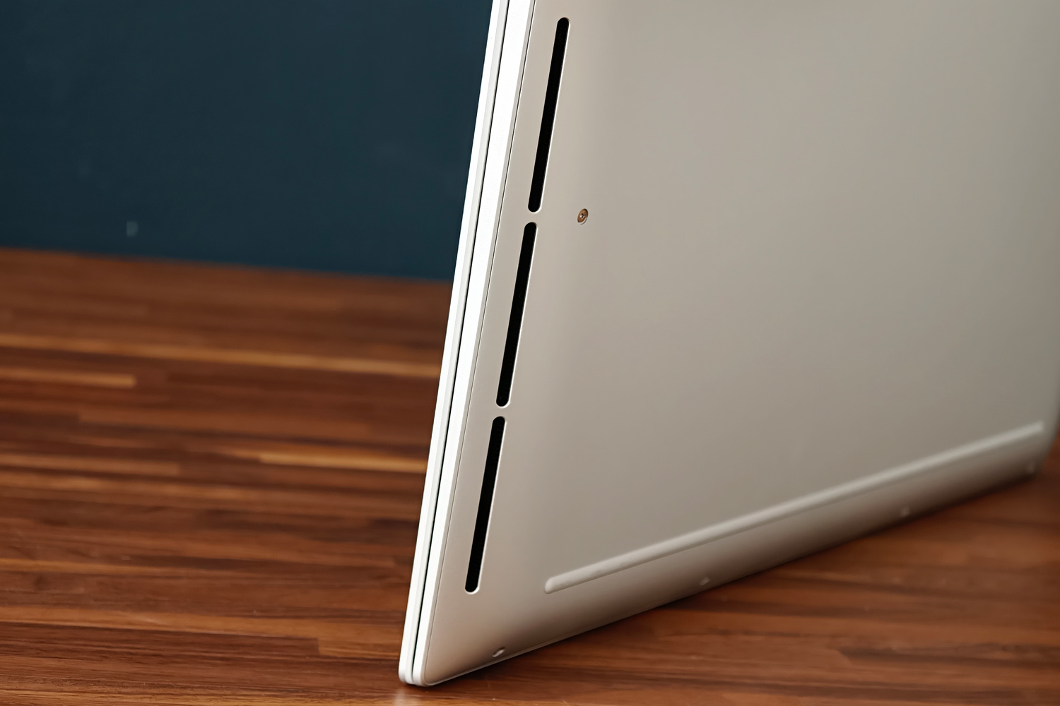 Dell 16 Premium review speakers bottom