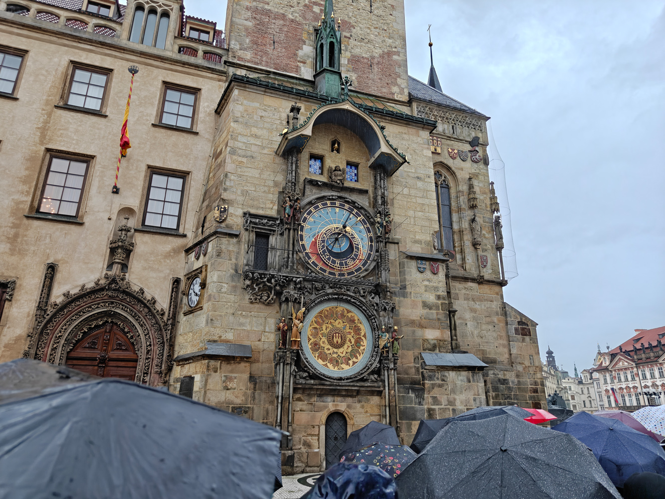 OnePlus 15 camera samples astronomical clock 1x