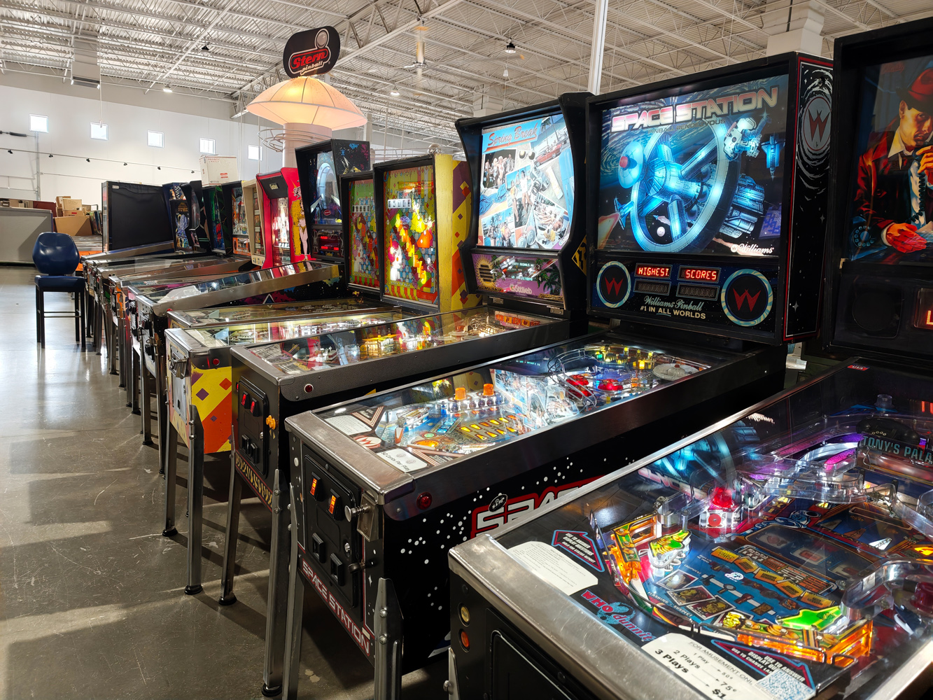 Poco F8 Ultra camera samples pinball