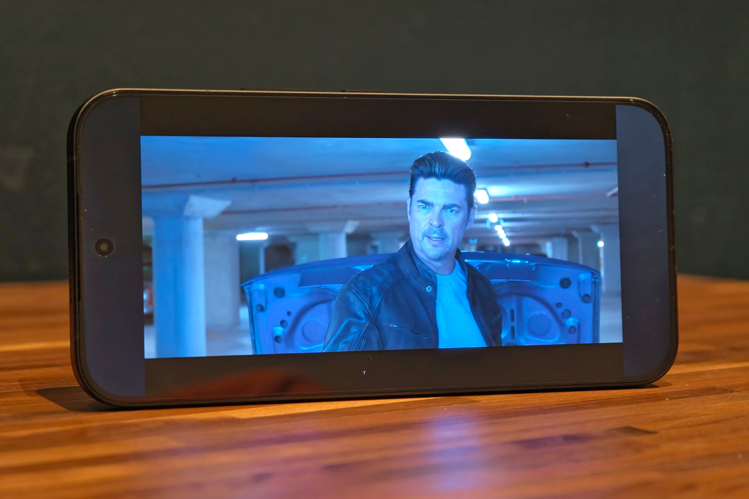Poco F8 Ultra review display 1