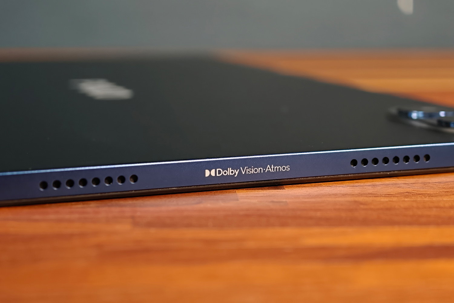 Poco Pad M1 review speakers
