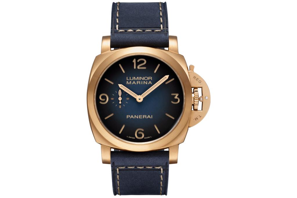Panerai Luminor Marina Bronzo PAM01678 on white background