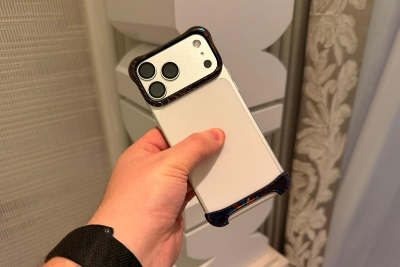 I tried this minimalist iPhone case that costs more than the phone