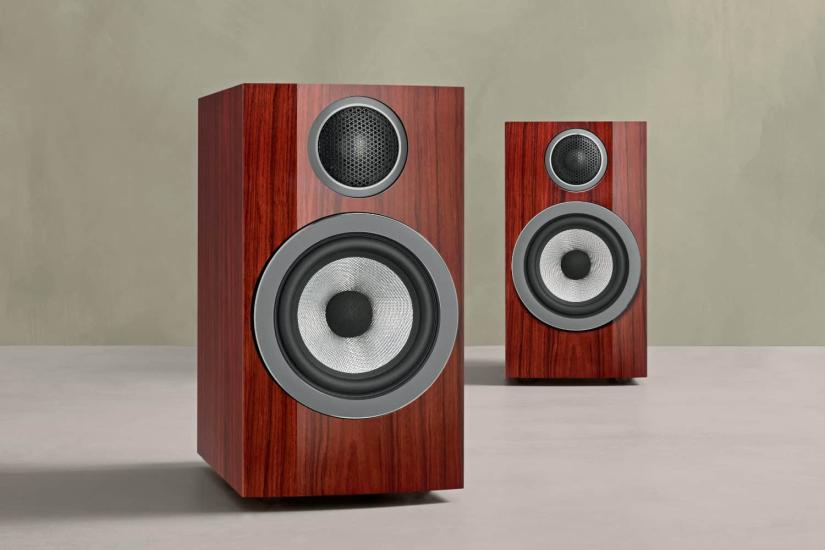 Bowers & Wilkins 707 S3 Prestige Edition is a seriously plush bookshelf speaker