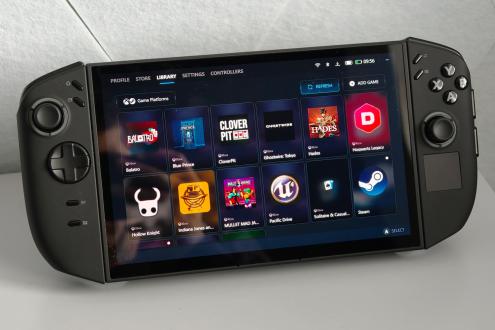 Lenovo Legion Go 2 review: this gaming handheld is worth it for the screen alone