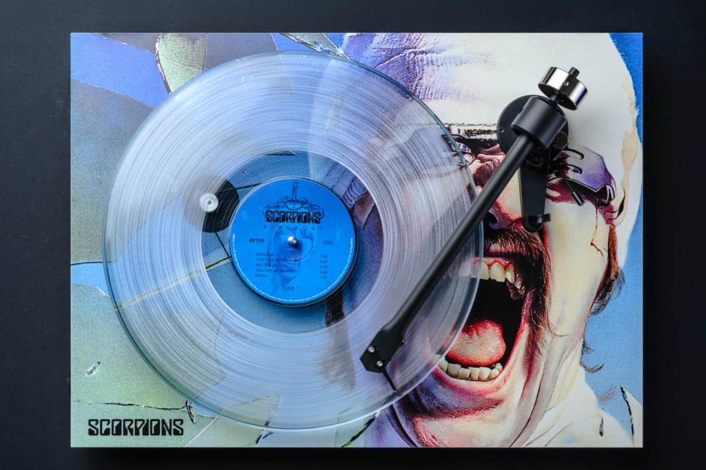 Pro-Ject Scorpions Turntable