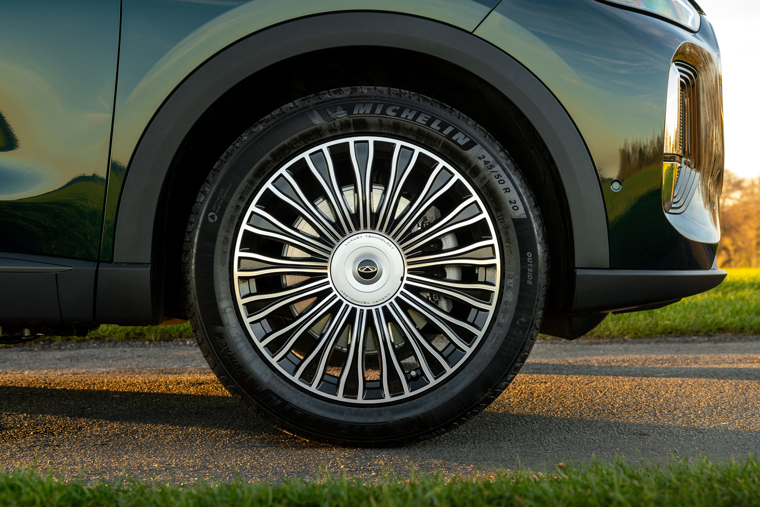Chery Tiggo 9 Summit PHEV alloy wheels