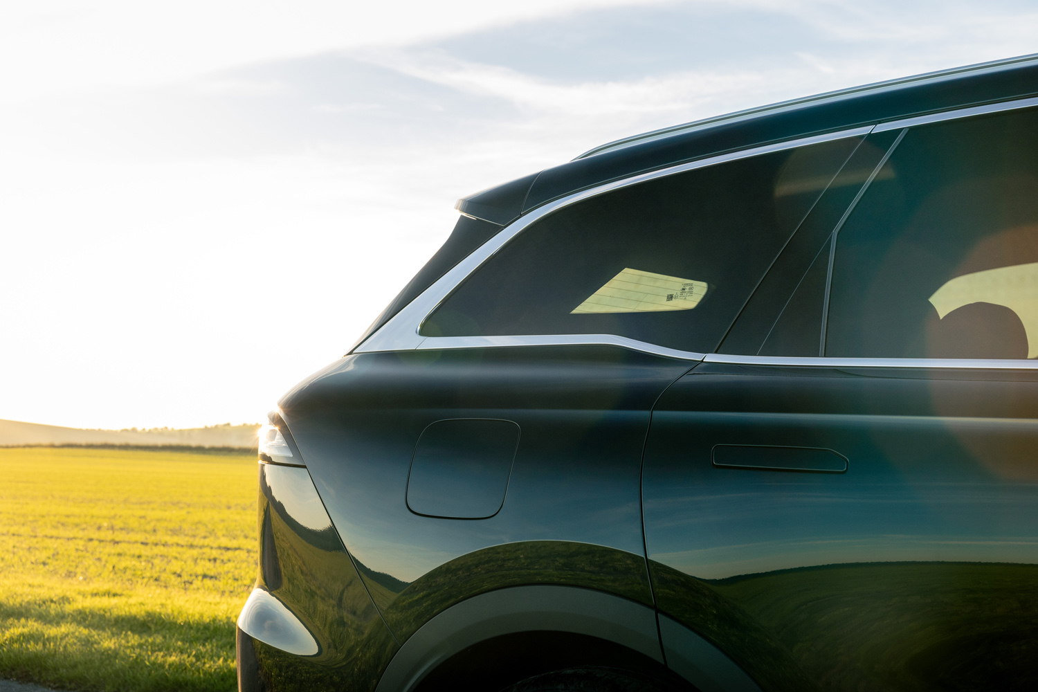 Chery Tiggo 9 Summit PHEV roofline