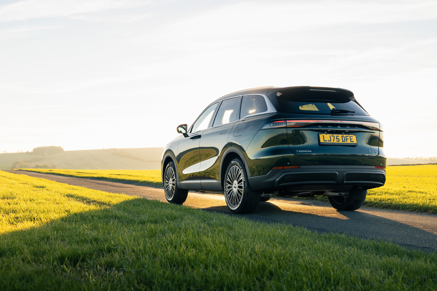 Chery Tiggo 9 Summit PHEV static rear