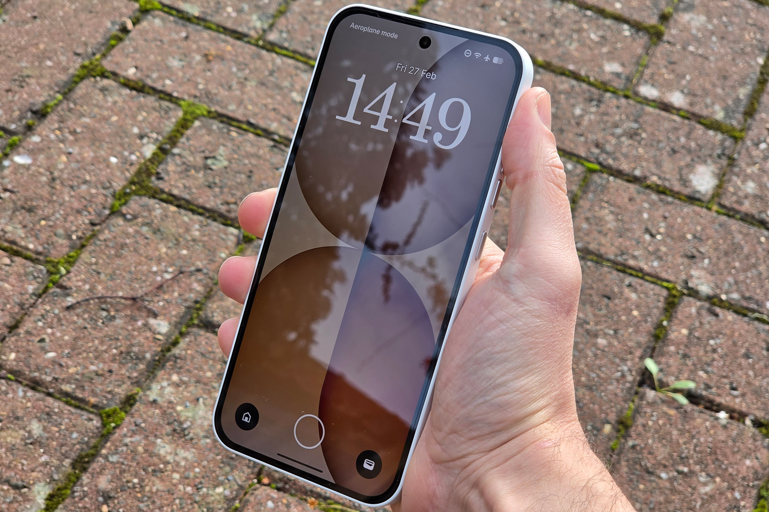 Nothing Phone 4a review lock screen