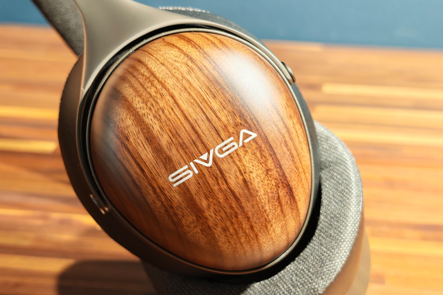 Sivga SV021 Pro wood finish