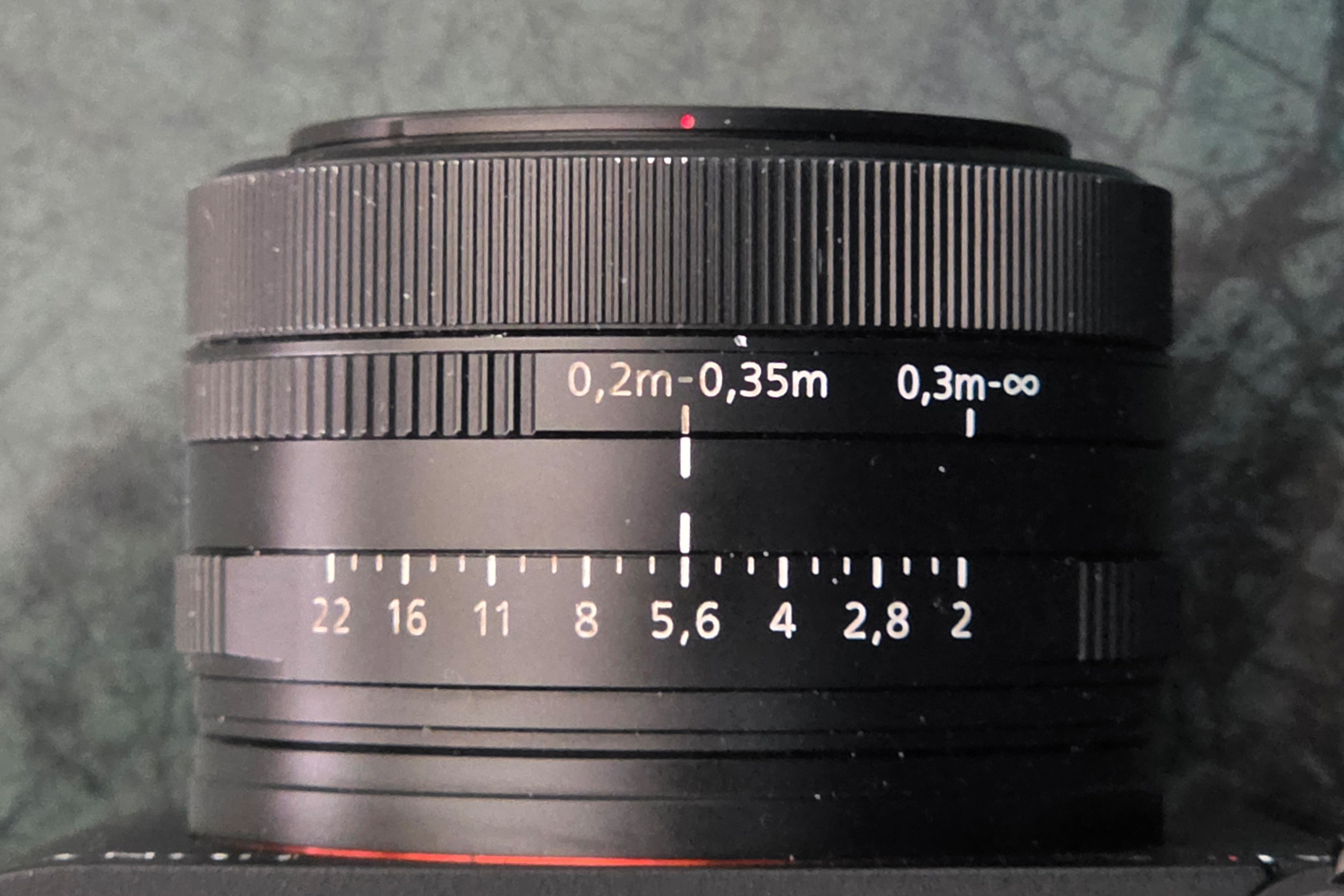 Sony RX1R III review lens