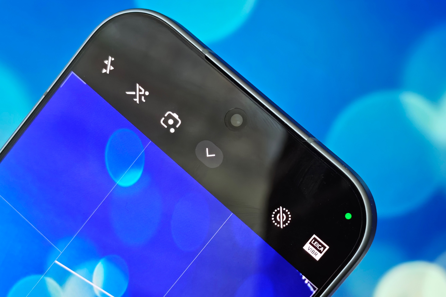 Xiaomi 17 review front camera