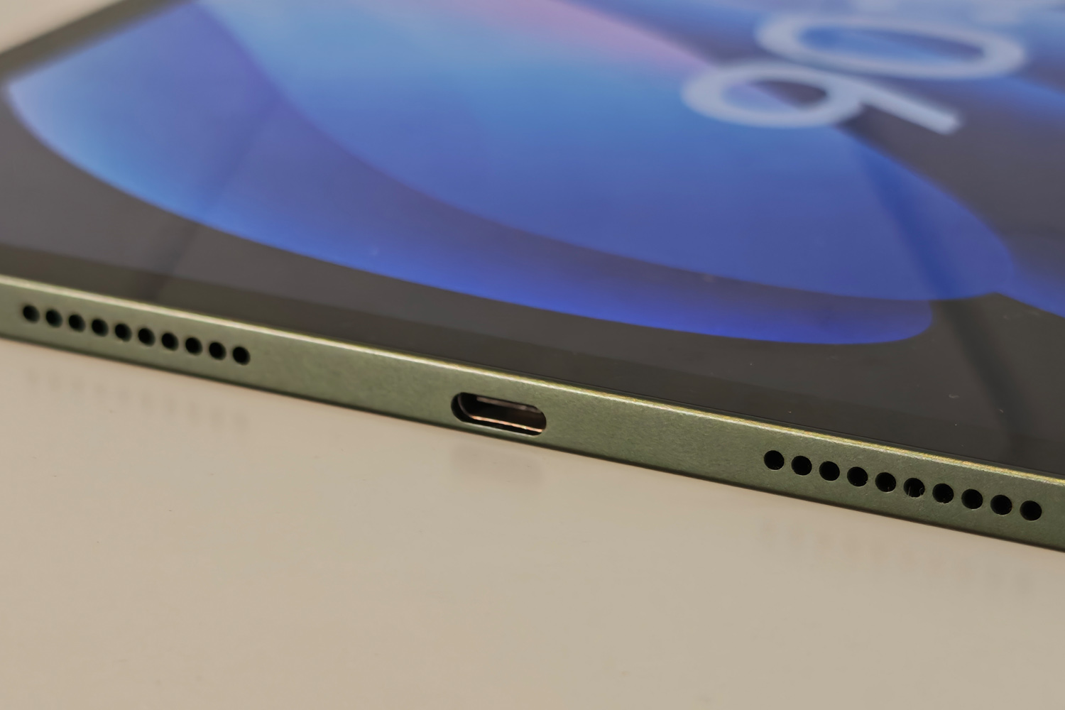 Xiaomi Pad 8 review USB