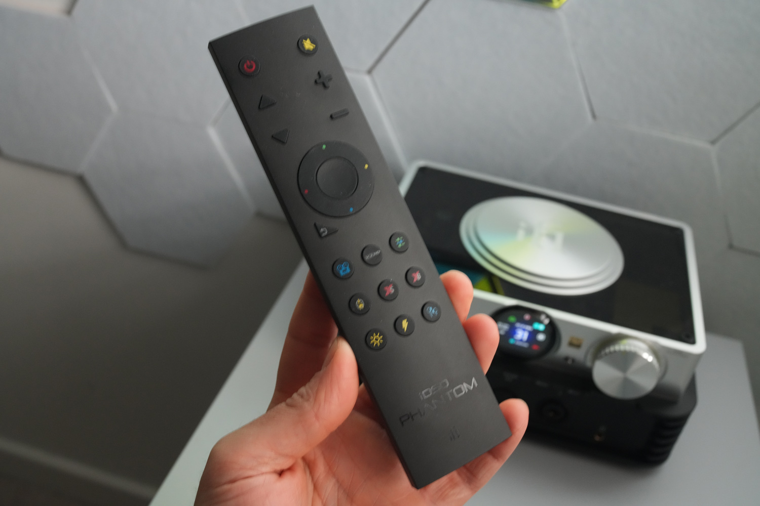 iFi iDSD Phantom review remote control