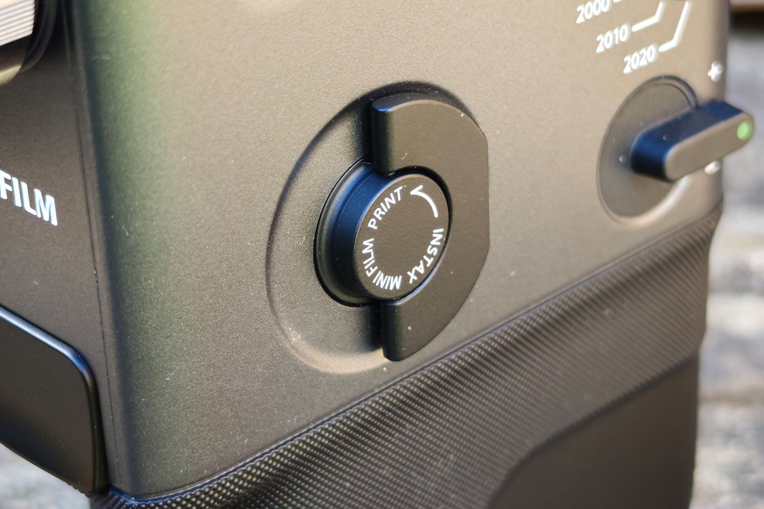 Fujifilm Instax Mini Evo Cinema review print dial