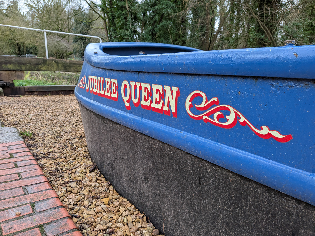Google Pixel 10a camera samples barge closeup