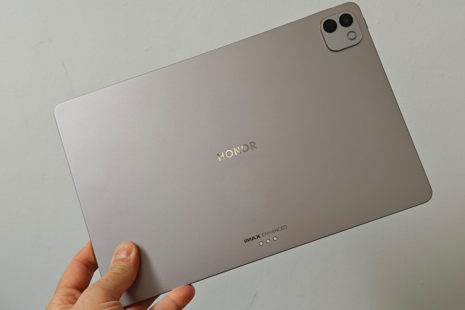 Honor MagicPad 4 review rear