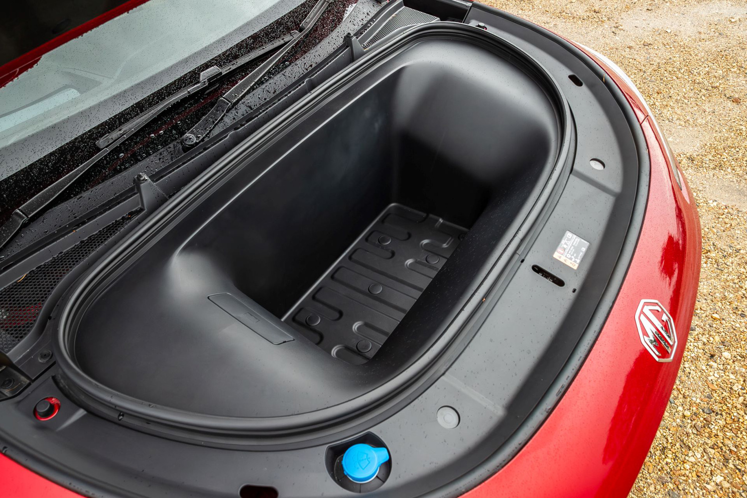 MGS6 EV drive frunk