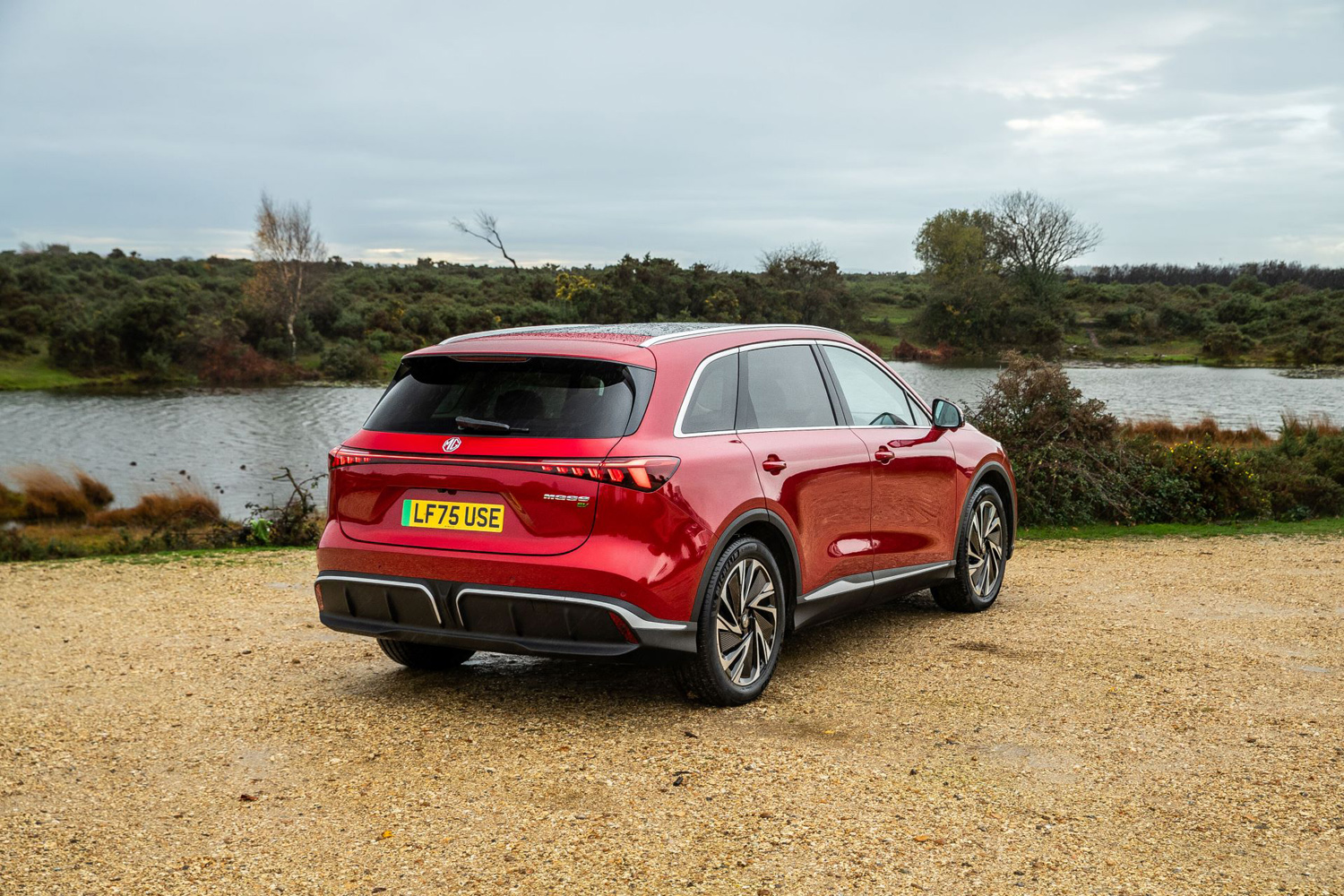 MGS6 EV drive static rear