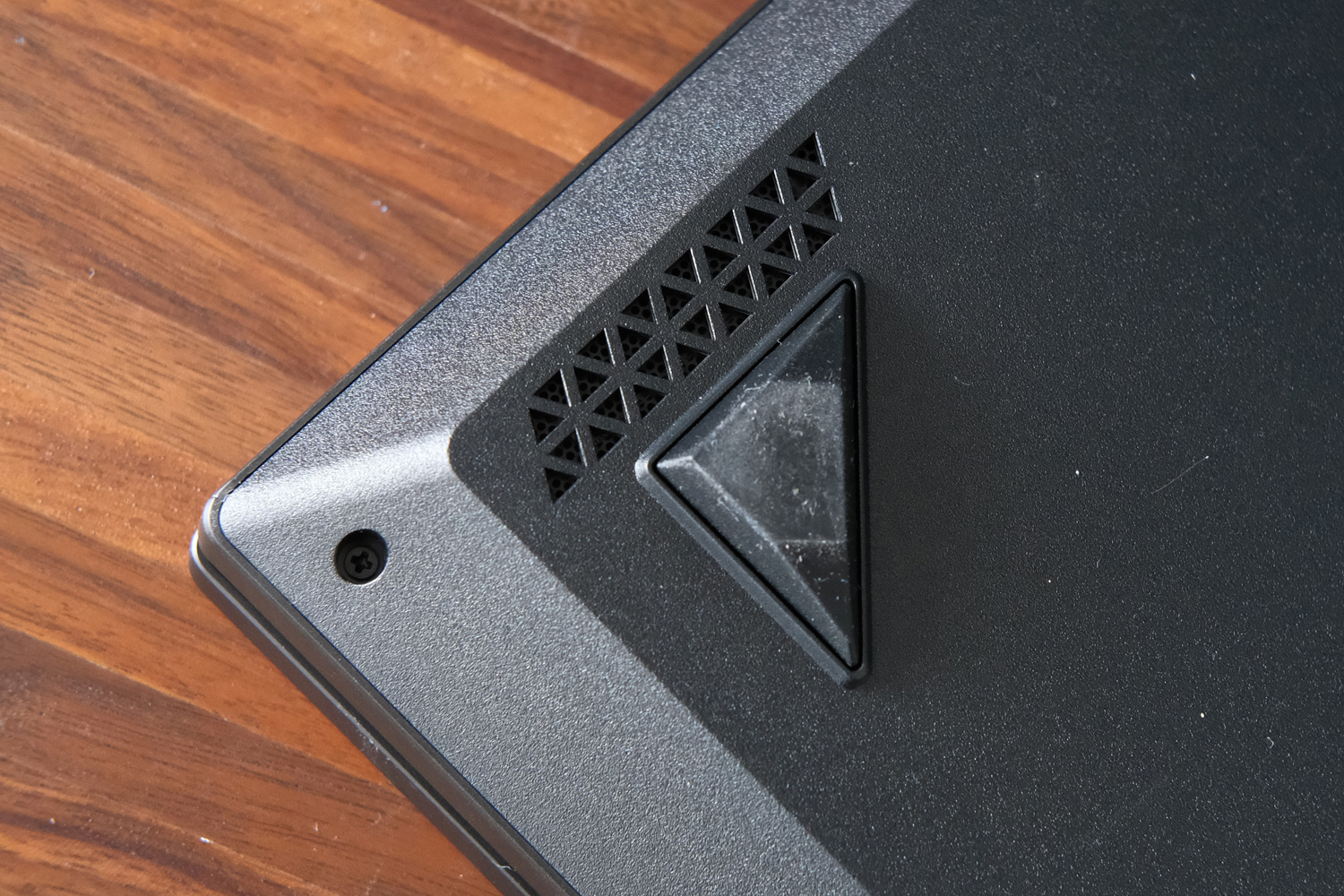Medion Beast 18 review speakers