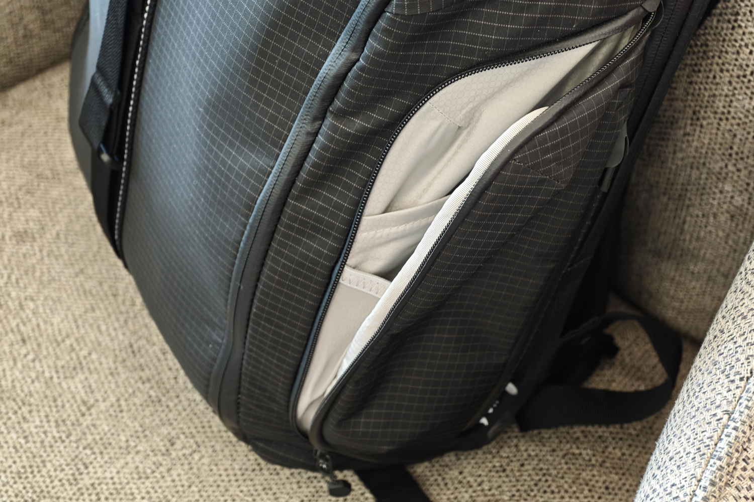 Mous backpack travel opinion internal bottle holder
