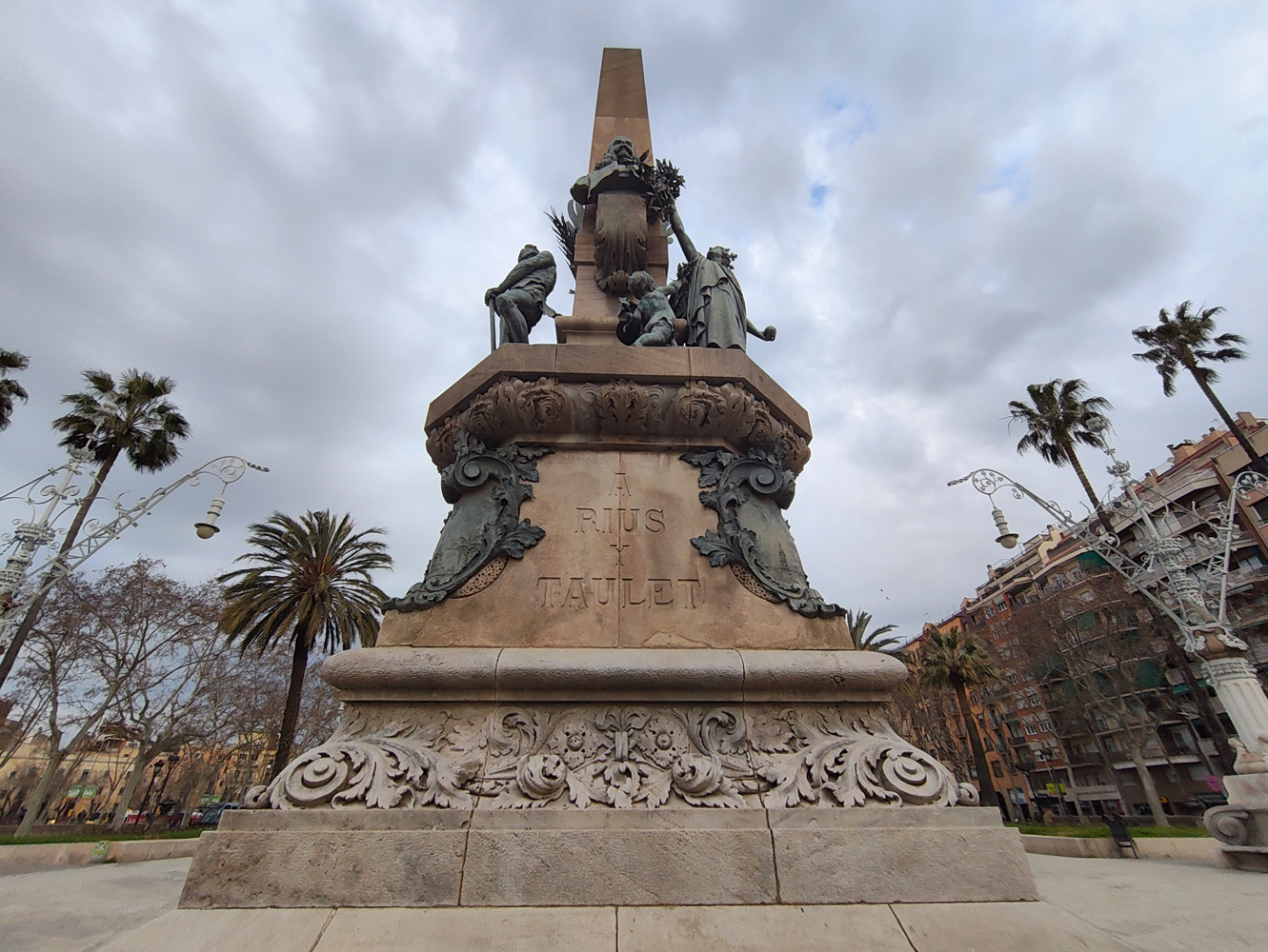 Nothing Phone 4a camera samples statue ultrawide