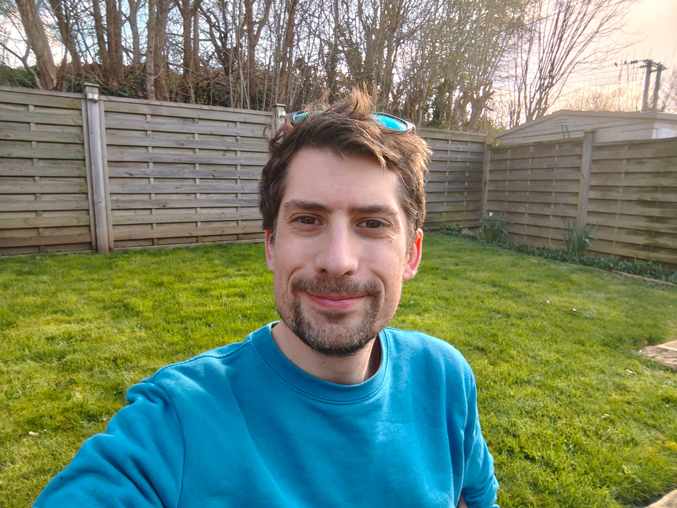 Oppo Find N6 camera samples selfie