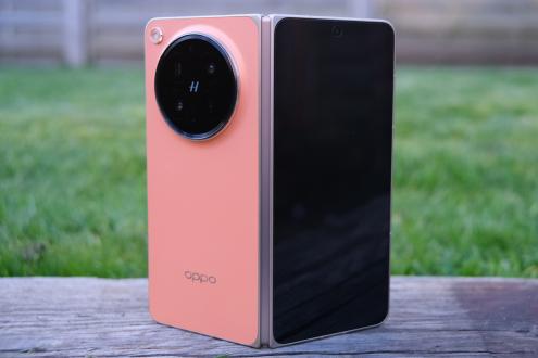 Oppo Find N6 review: two key changes make my favourite foldable phone even better