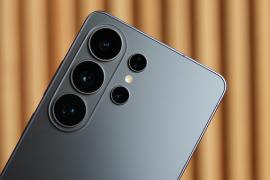 Samsung is fixing one Galaxy S26 camera feature, sending another to S25 owners