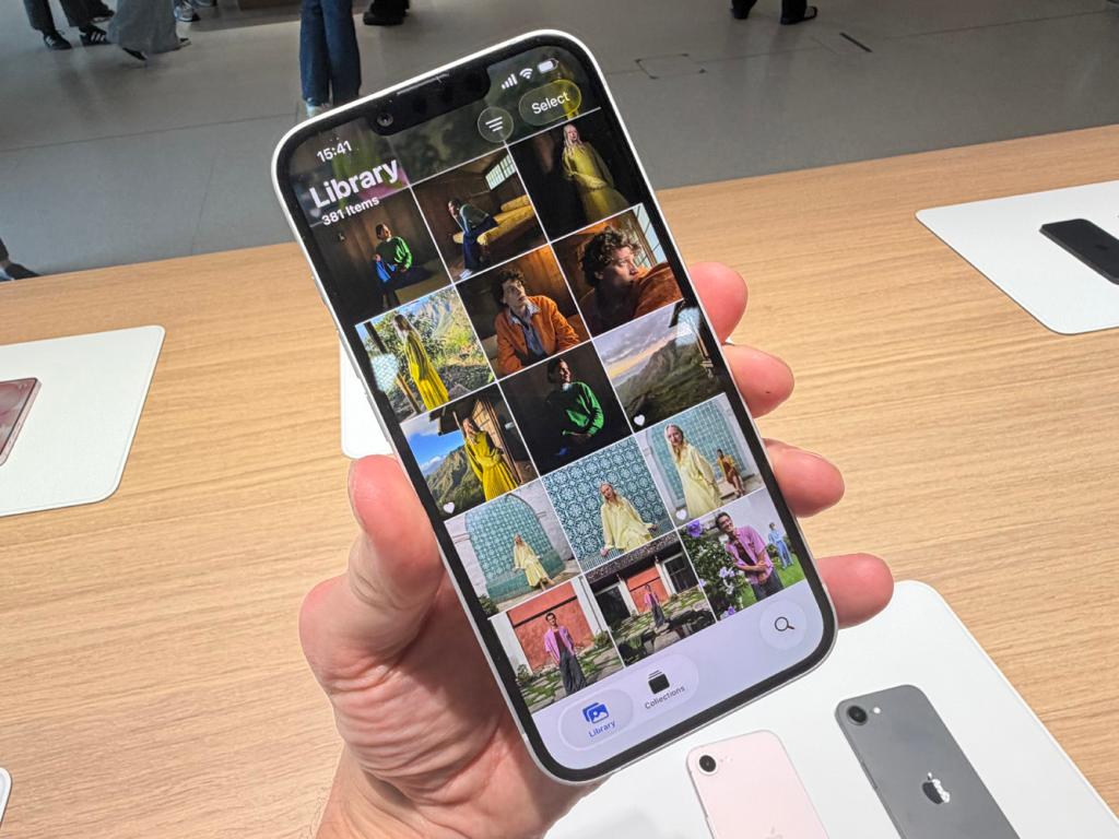 Apple iPhone 17e hands on
