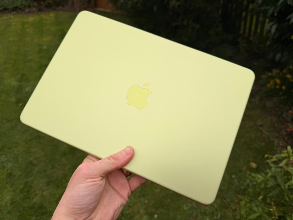 MacBook Neo review