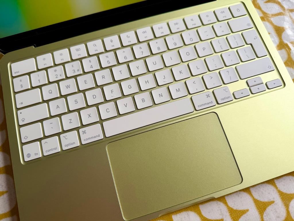 MacBook Neo review