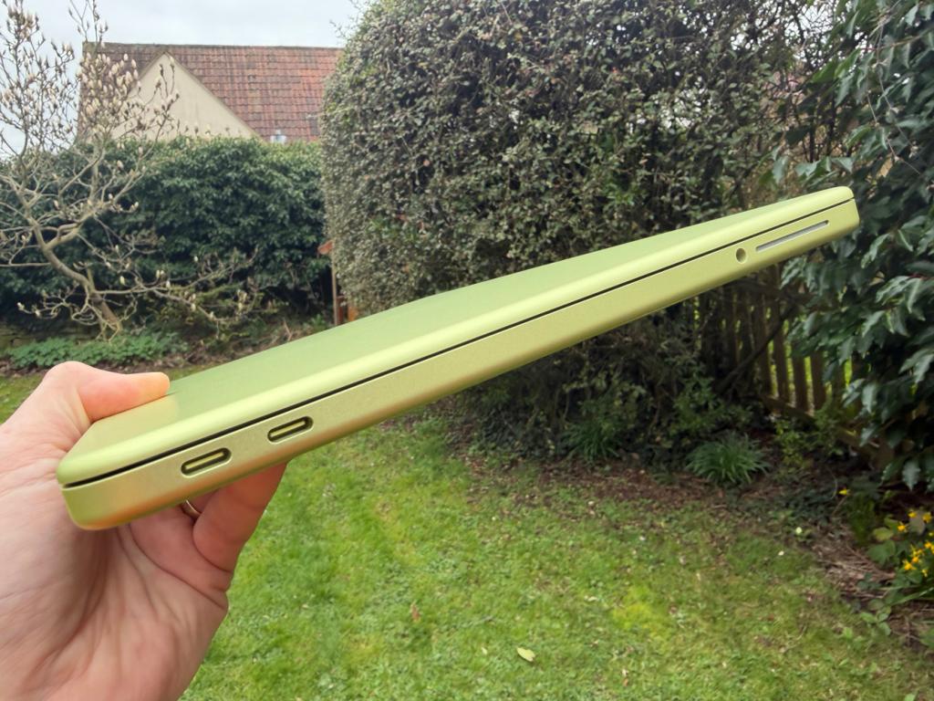 MacBook Neo review