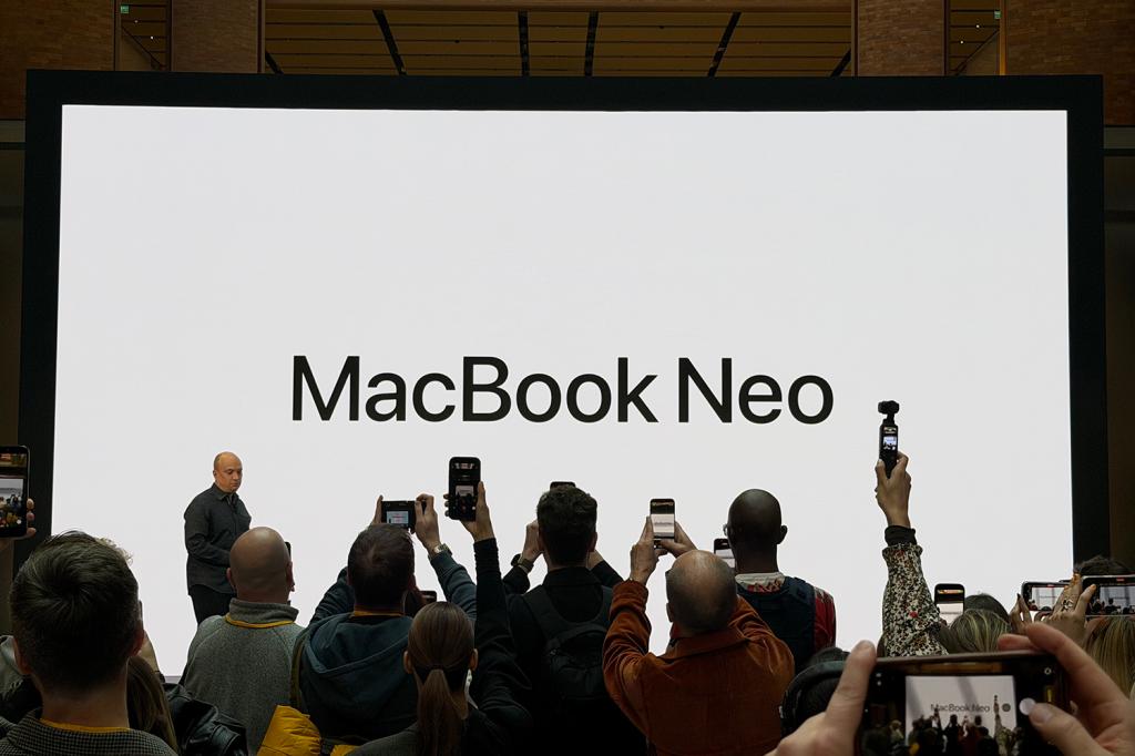 MacBook Neo