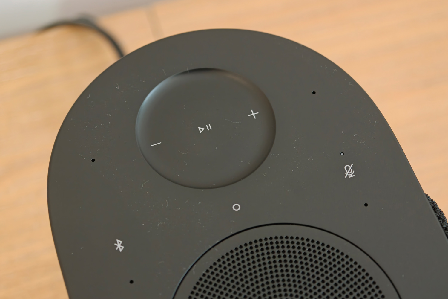 Bose Lifestyle Ultra speaker touch panel