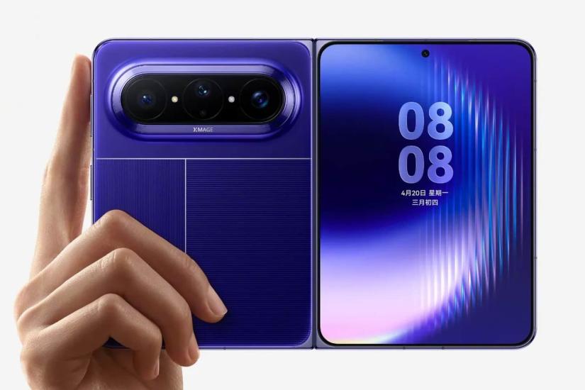 Huawei Pura X Max gets beats Apple and Samsung to the wide foldable phone