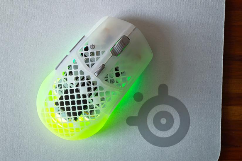 Steelseries Aerox 3 Wireless Gen 2 review: this gaming mouse is my sort of speedy