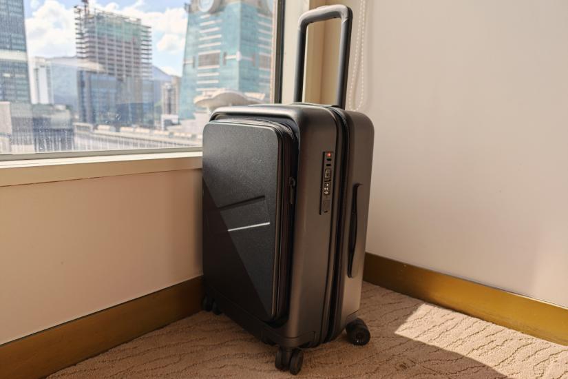 This smart carry-on case is my new favourite hack for a smooth airport security experience