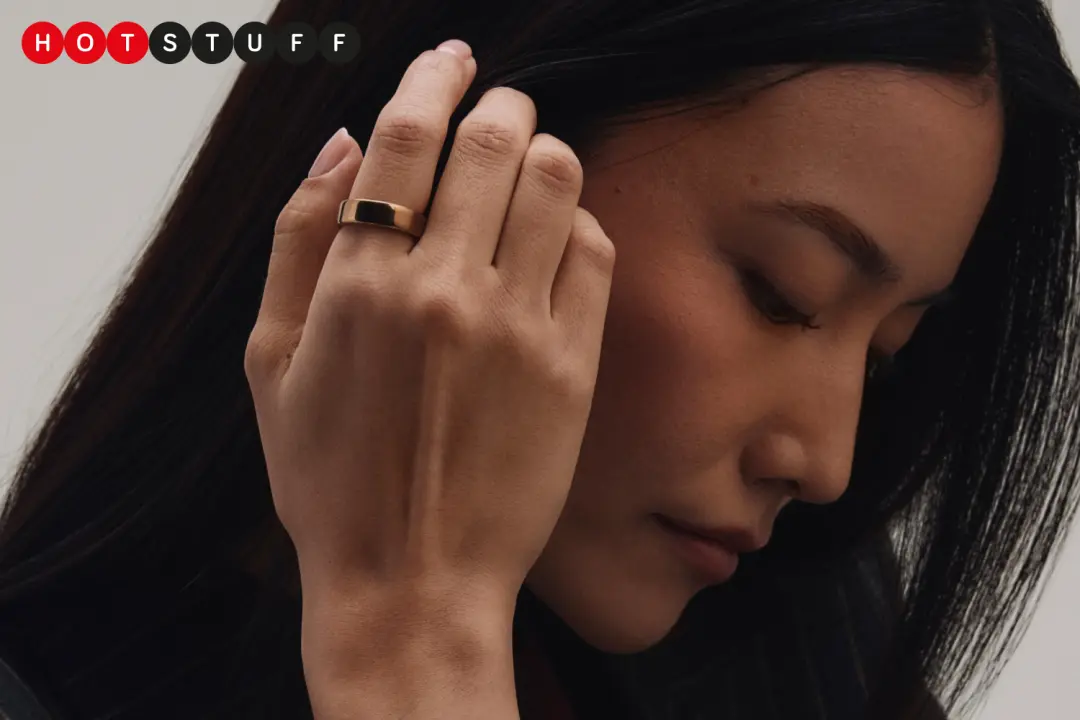 Oura Ring 5 on finger