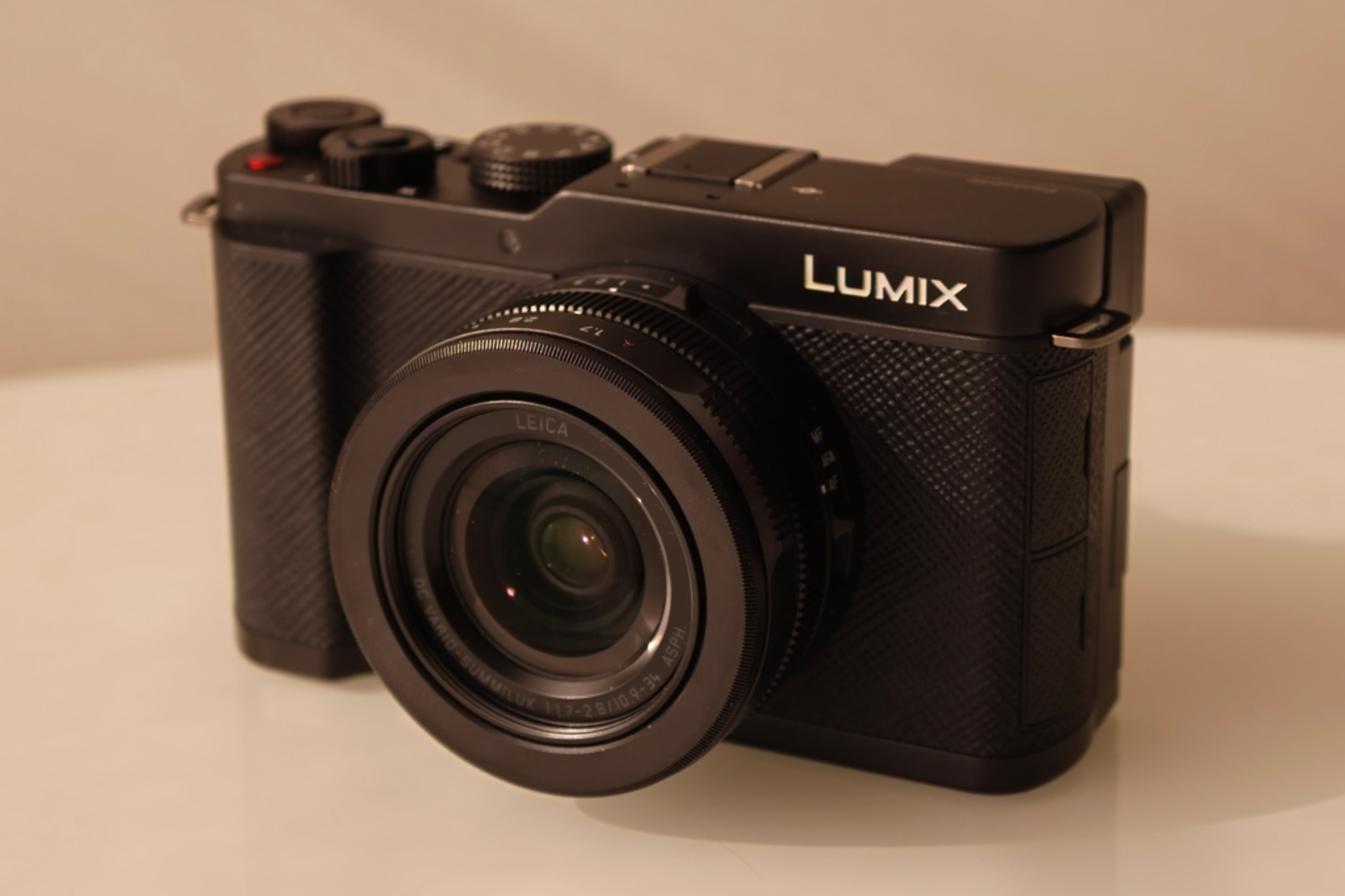 After hundreds of photos, the Panasonic Lumix L10 has cemented itself as one of my favourite travel cameras