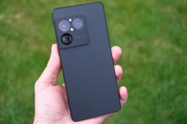 Sony Xperia 1 VIII review: a bit more mainstream – but probably not enough
