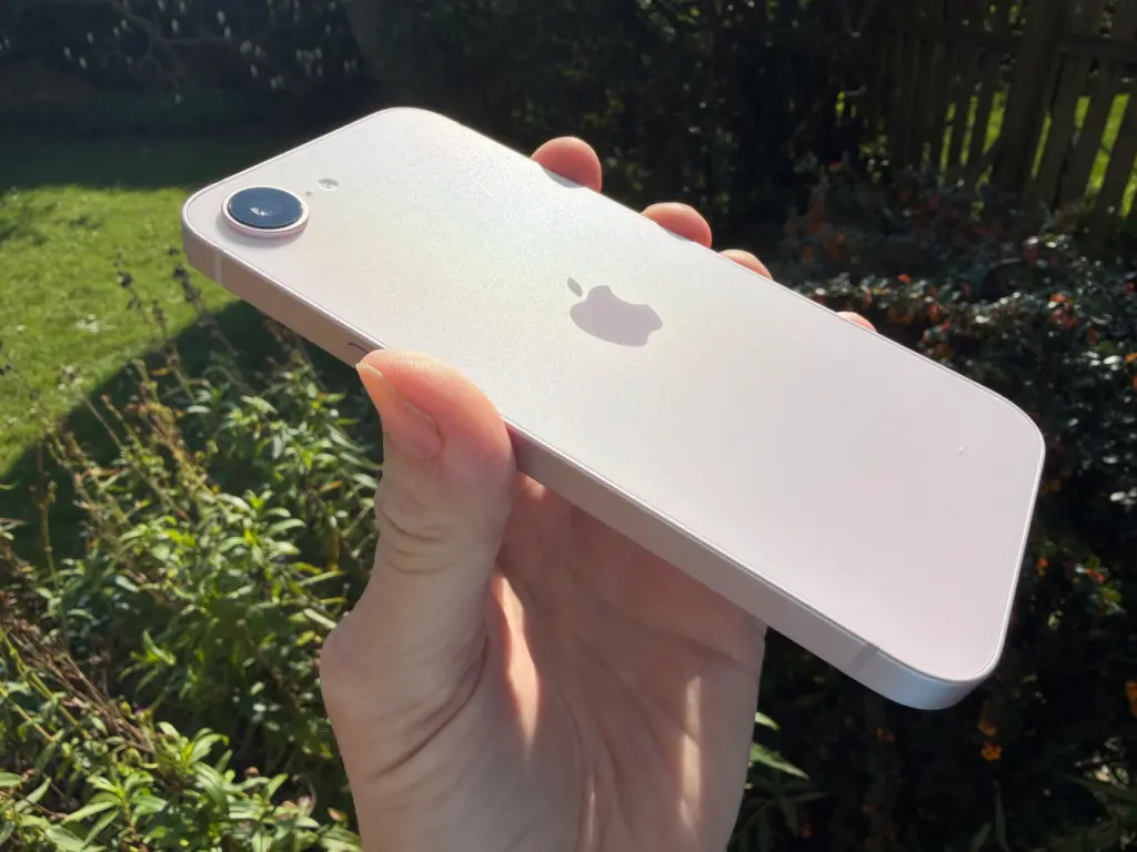 iPhone 17e
