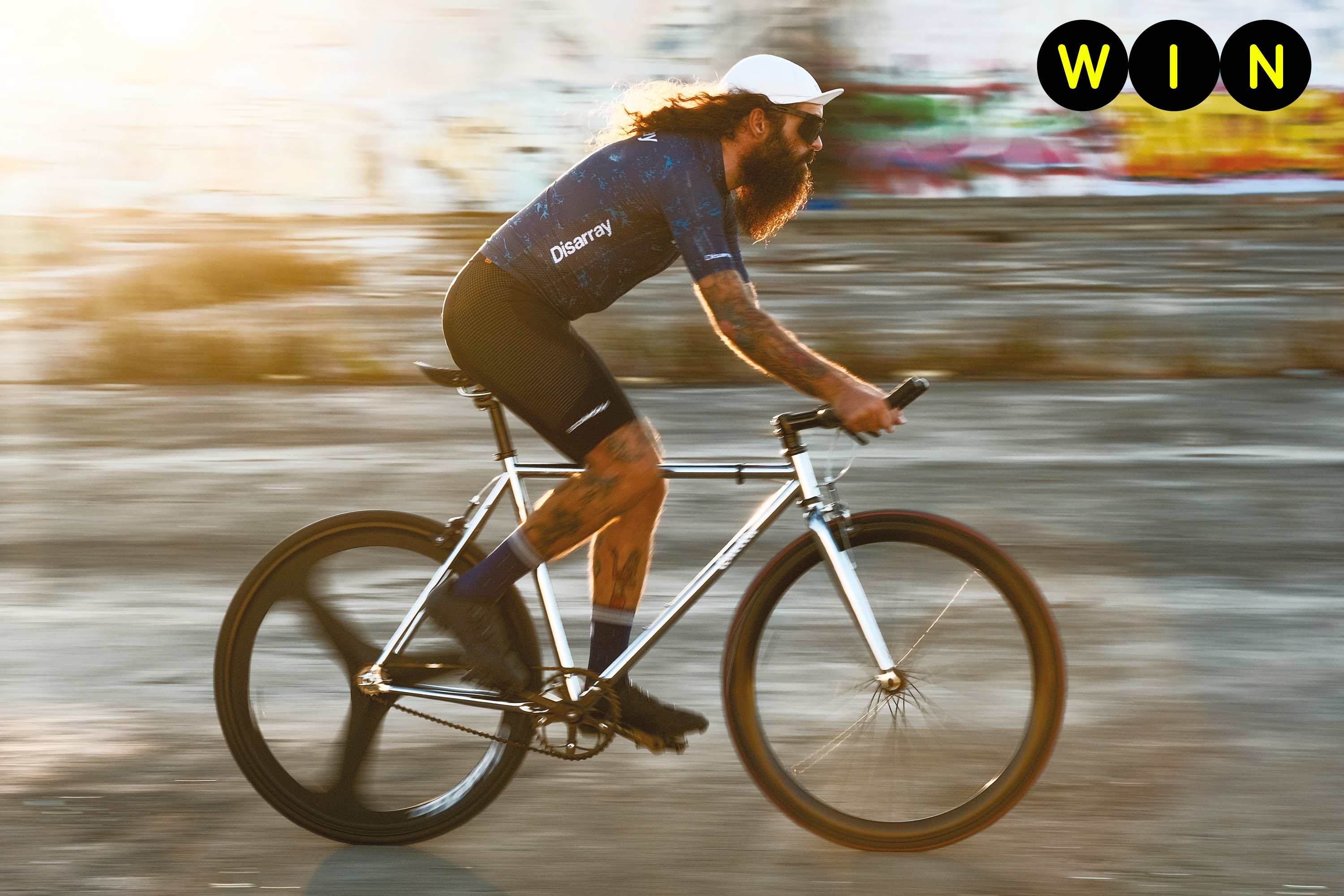 Win a Quella Imperial Stealth Mk3 Bike and accessories worth £1064! 