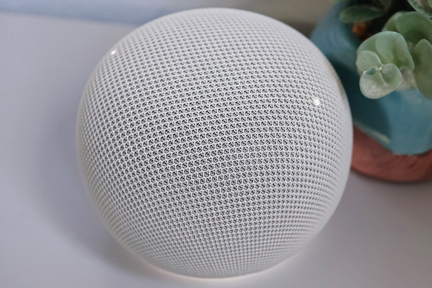 Google’s new Home Speaker is fine, but I hate that the smartest bit needs you to subscribe