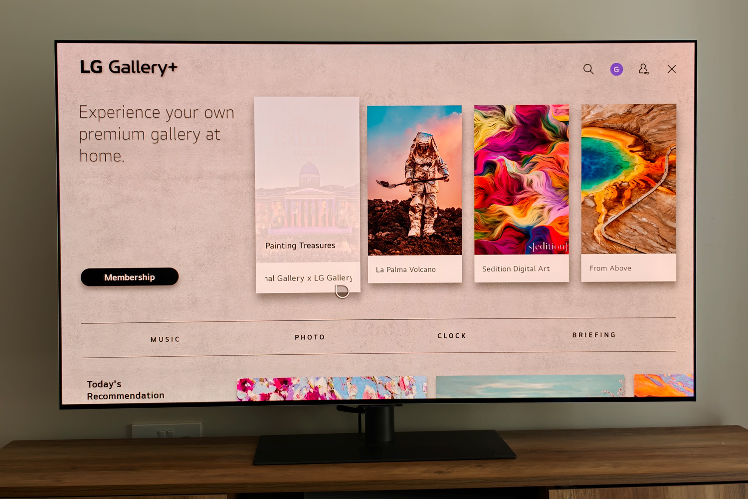 LG 55OLEDG6 TV review WebOS gallery