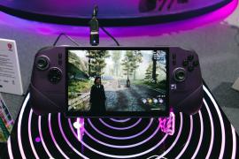 Playing the MSI Claw 8 EX AI+ made me think Intel could take the gaming handheld crown this generation