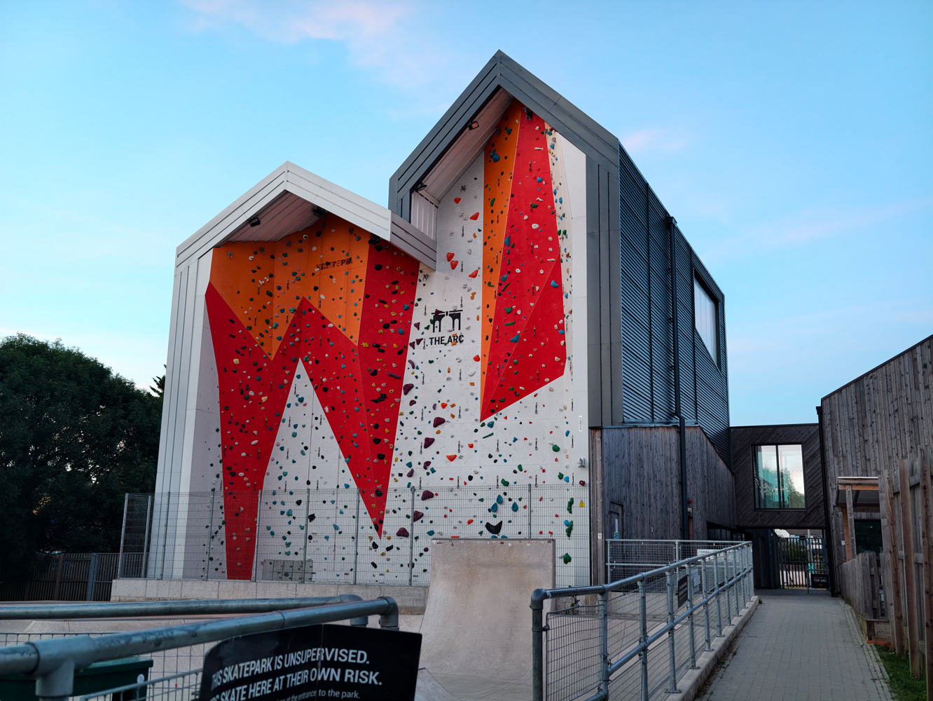 Vivo X300 Ultra camera samples low light climbing wall 1x