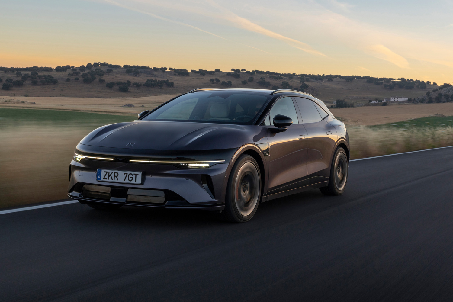 Here’s what makes the cheaper Zeekr 7GT the option to go for